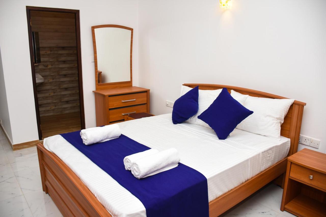 Aqua Glory Hotel Negombo Exterior foto